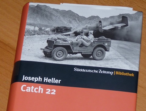 joseph-heller-catch-22