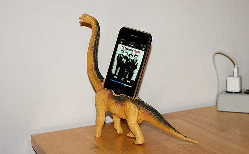 iPhone Dinosaurier Docking Station