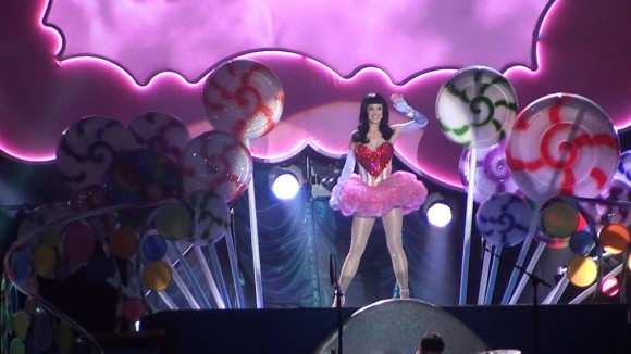 Katy auf der Bühne