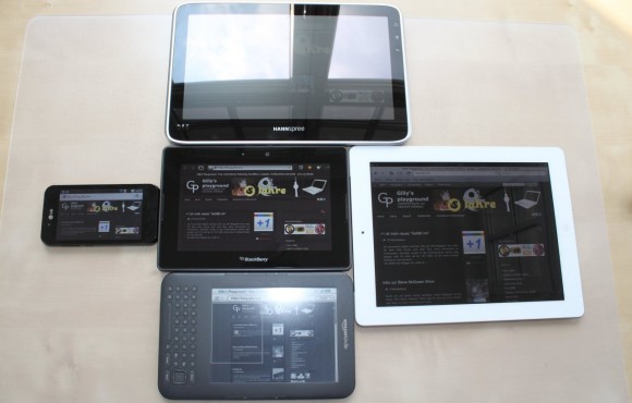 Größenvergleich BlackBerry PlayBook