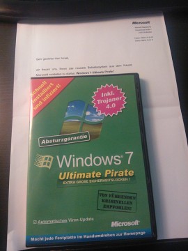 Microsoft Windows 7 Ultimate Pirate Edition Front