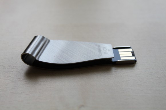 16GB Kingston Red Bull USB Stick