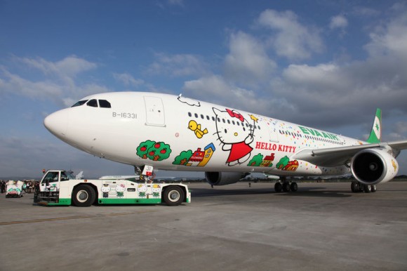 Hello Kitty Airbus A330 Flugzeug