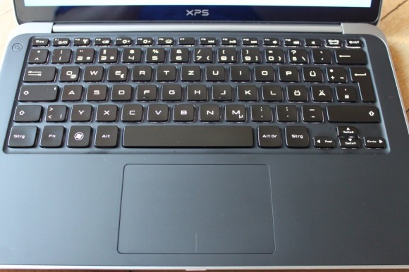 Dell XPS 13 Ultrabook Tastatur und Touchpad