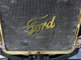 Ford-Classic-Cars-09