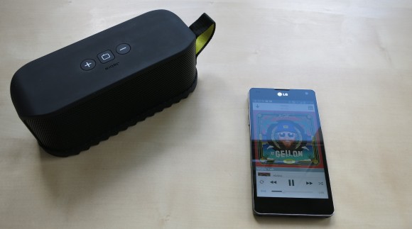 Jabra SOLEMATE Bluetooth Speaker Test-03