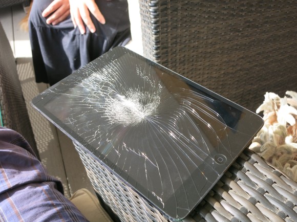 iPad Mini Glas kaputt - Displaybruch 1