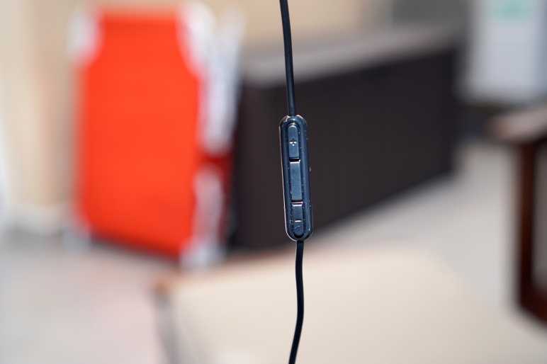 Bose QuietComfort 15 Kopfhörer mit Acoustic Noise Cancelling Test 07