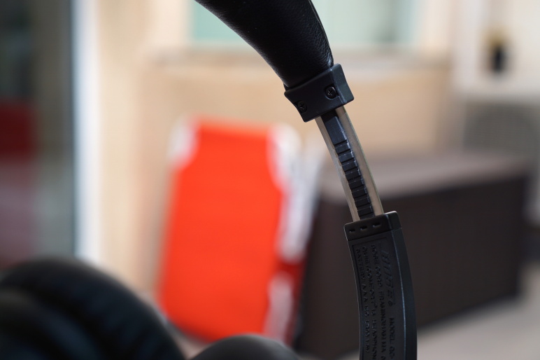 Bose QuietComfort 15 Kopfhörer mit Acoustic Noise Cancelling Test 10