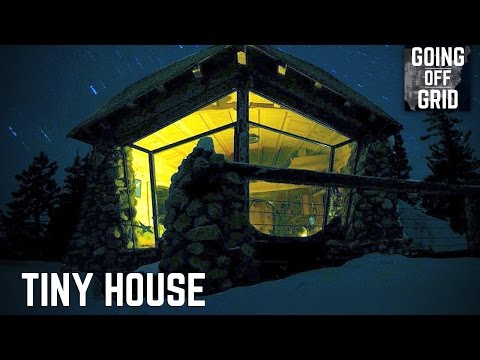 A Snowboarder&#039;s Unbelievable Tiny House